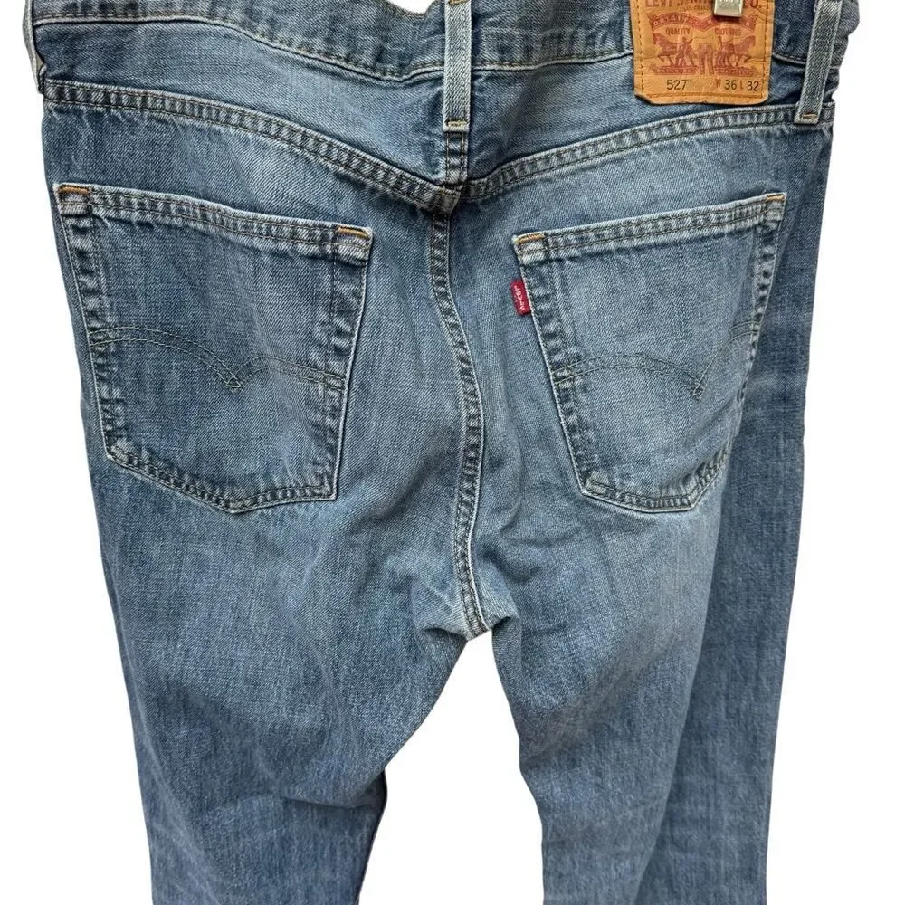 Levi Strauss Men’s 527 Distressed Destoyed Classic Jeans 36 x 32